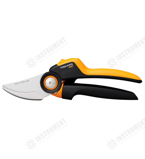 nožnice záhradné dvojčepeľové (L) X-series PowerGear P961 Fiskars 1057175